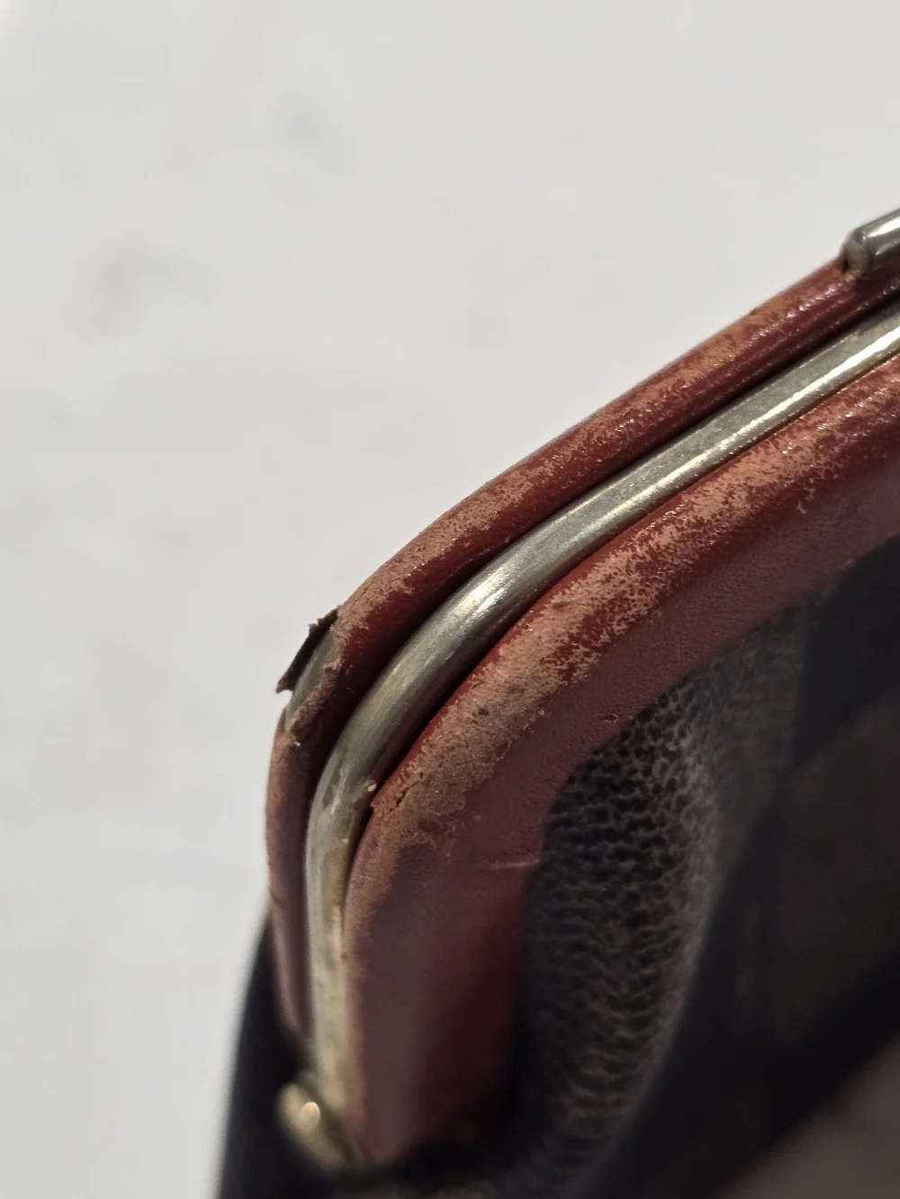 Fendi vintage coin